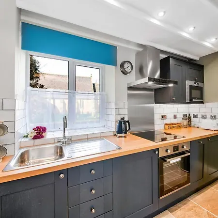 Finest Retreats - Tyg Near Masham, Fountains Abbey & Brimham Rocks * Ripon